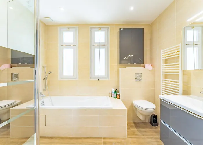 Spacieux T6 Du Pouset - 10 Personnes Equipe Apartment *