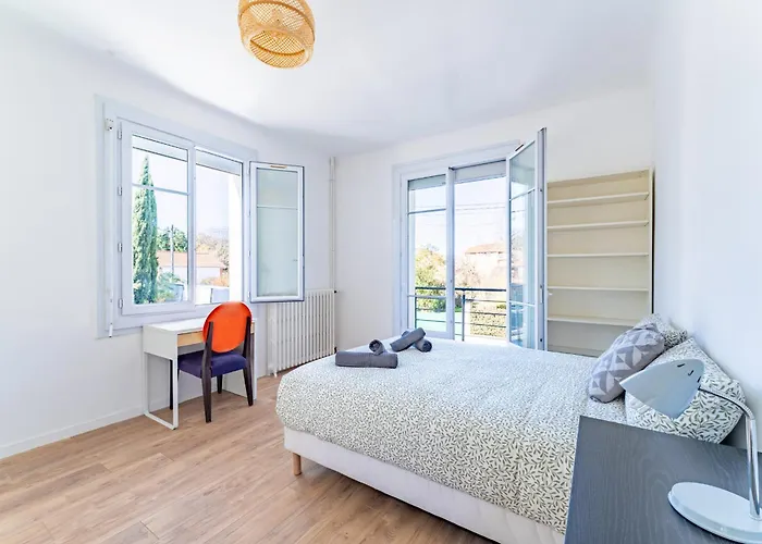 Apartment Spacieux T6 Du Pouset - 10 Personnes Equipe