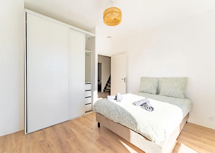 Apartment Spacieux T6 Du Pouset - 10 Personnes Equipe *